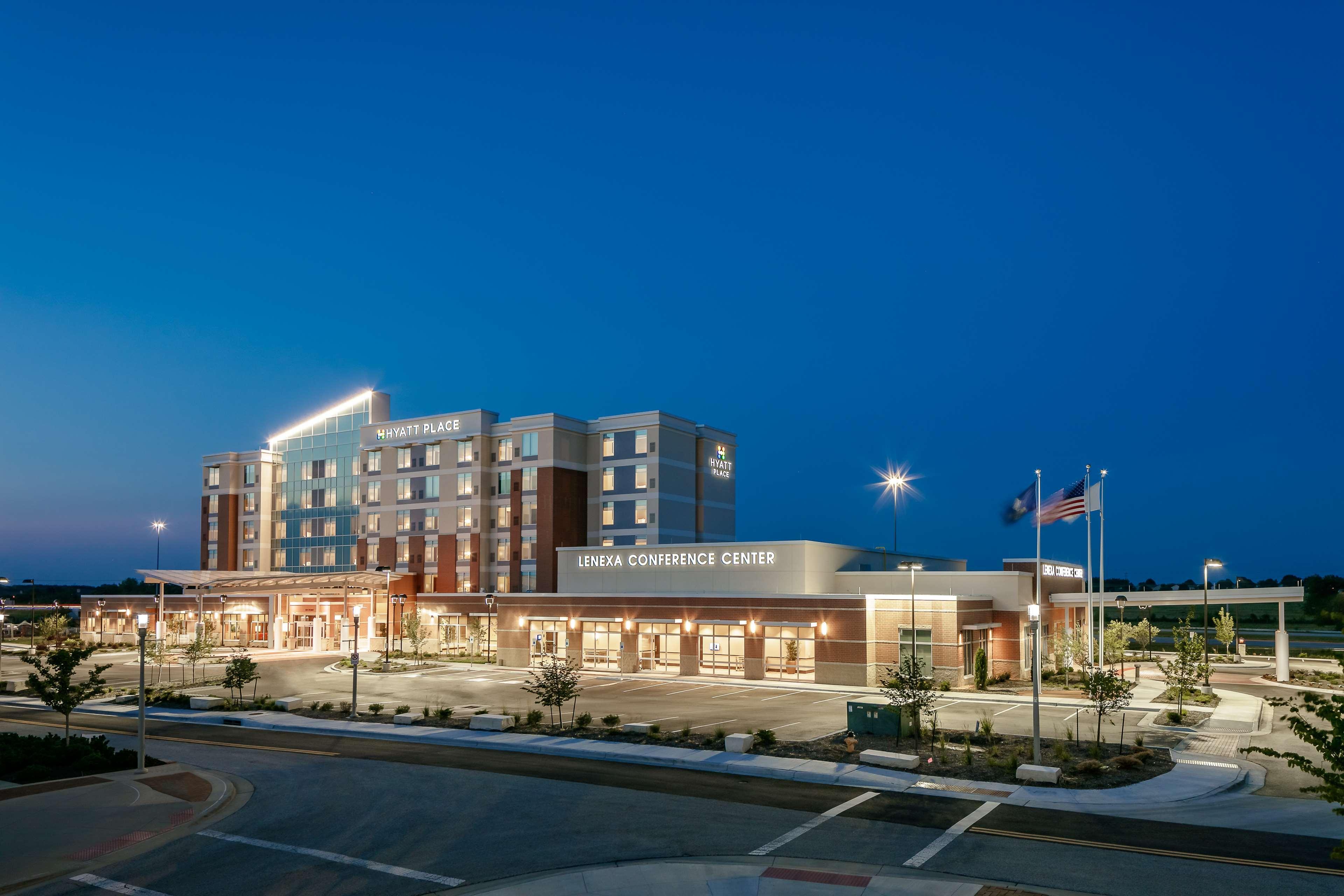 Hyatt Place Kansas City Lenexa City Center Εξωτερικό φωτογραφία